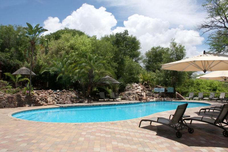 Cresta Mowana Safari Lodge Kasane Esterno foto